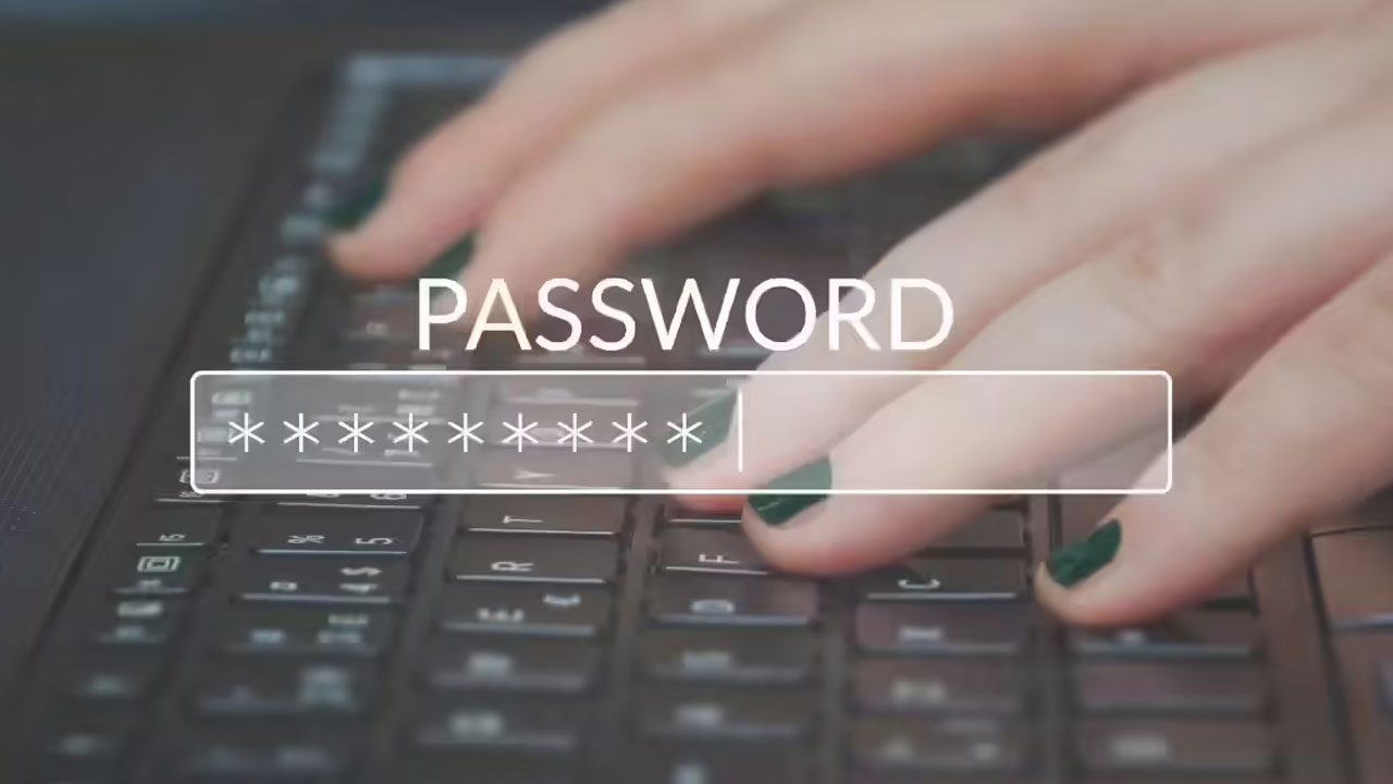 একই পাসওয়ার্ড বারবার ব্যবহার করলে যে ঝুঁকিতে পড়বেন