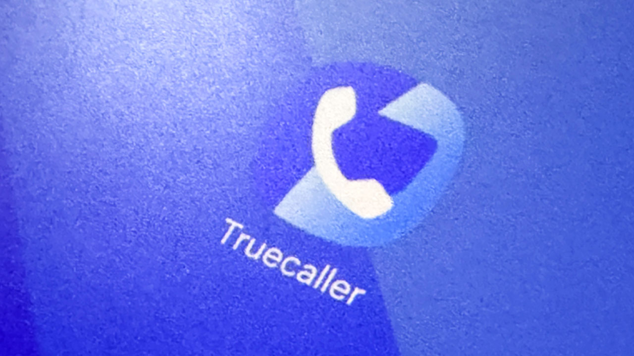 বাজার প্রতিযোগিতা ও প্রযুক্তি পরিবর্তনের চাপে ট্রুকলার