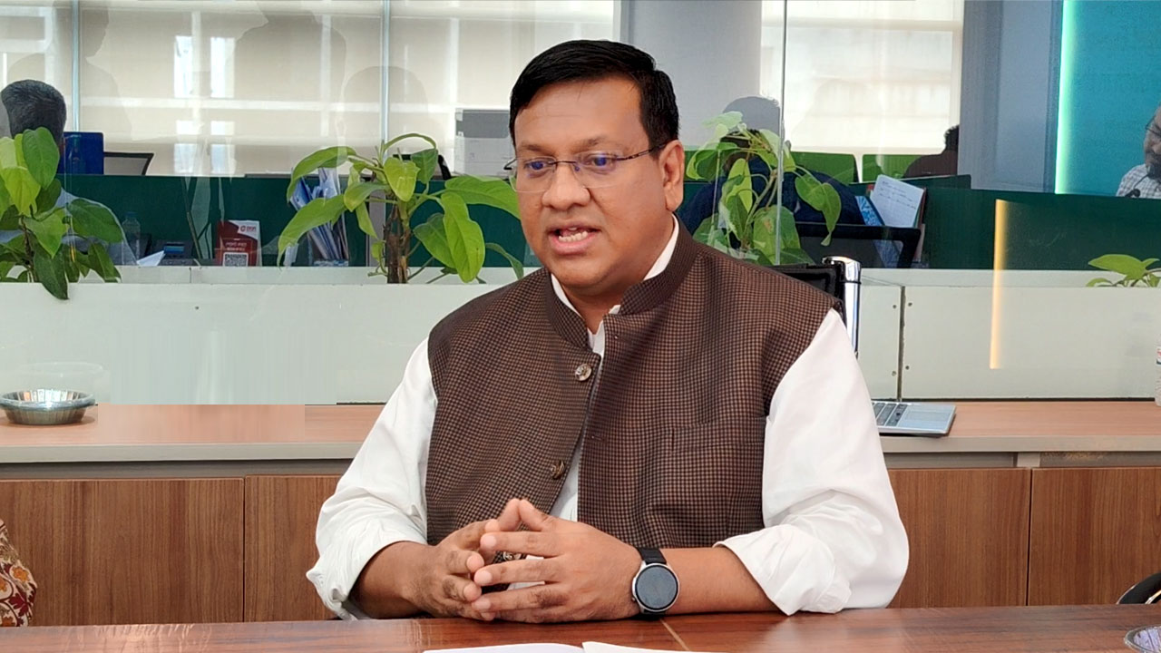 রাজস্ব বাড়াতে নীতি প্রণয়ন ও সংগ্রহ কার্যক্রম আলাদা করার তাগিদ