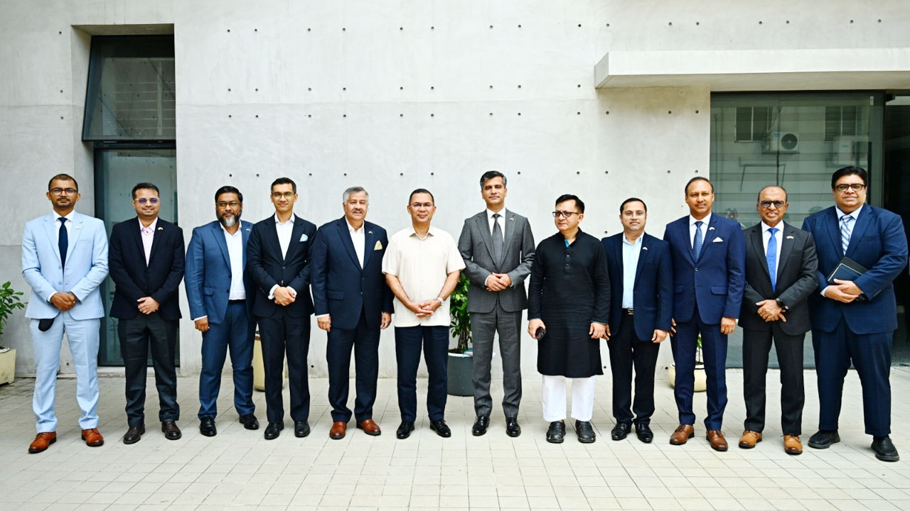 এআই ও সাইবার নিরাপত্তায় বিনিয়োগ বাড়াতে চায় অ্যামচেম