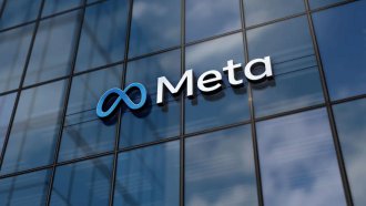 সন্তানের এআই চ্যাটবট ব্যবহারের তথ্য অভিভাবকদের জানাবে মেটা