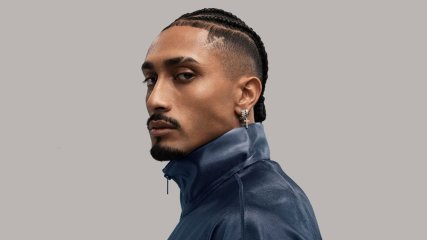 রিয়েলমির গ্লোবাল ব্র্যান্ড অ্যাম্বাসেডর হলেন ফুটবল তারকা রাফিনহা