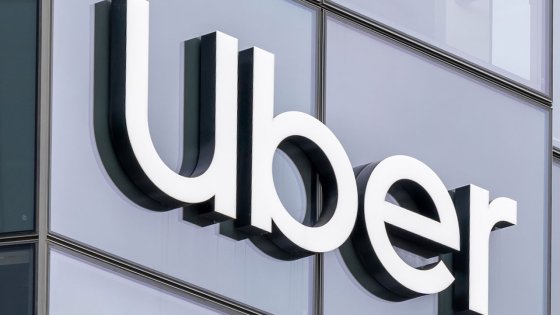 কর্মী ছাঁটাই করে স্বয়ংক্রিয় পরিবহনে বিনিয়োগ বাড়াবে উবার